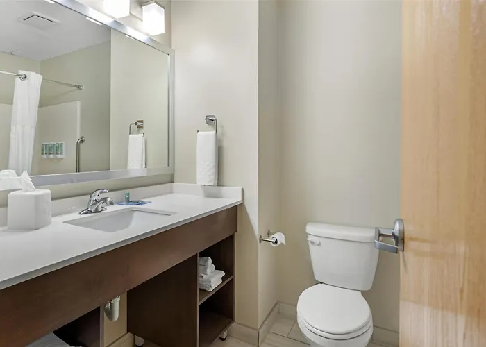 Best Western BrockPort Inn & Suites